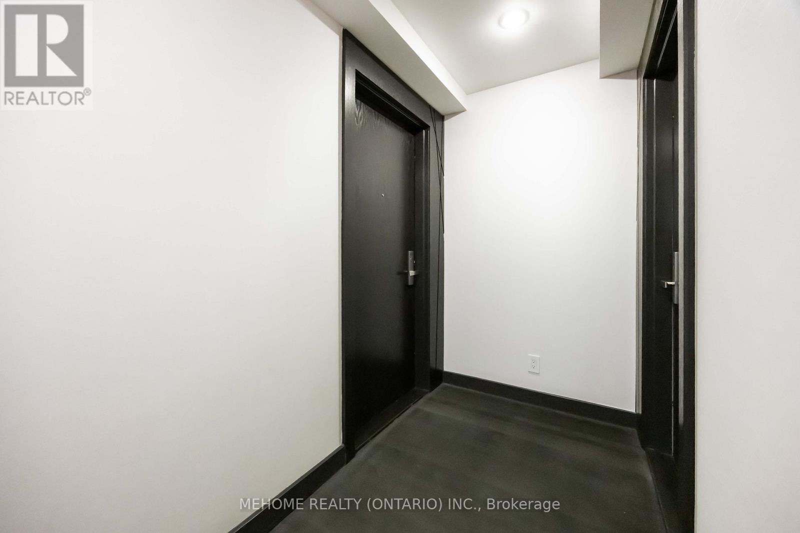 1812 - 125 Peter Street, Toronto, ON - Indoor Photo Showing Other Room