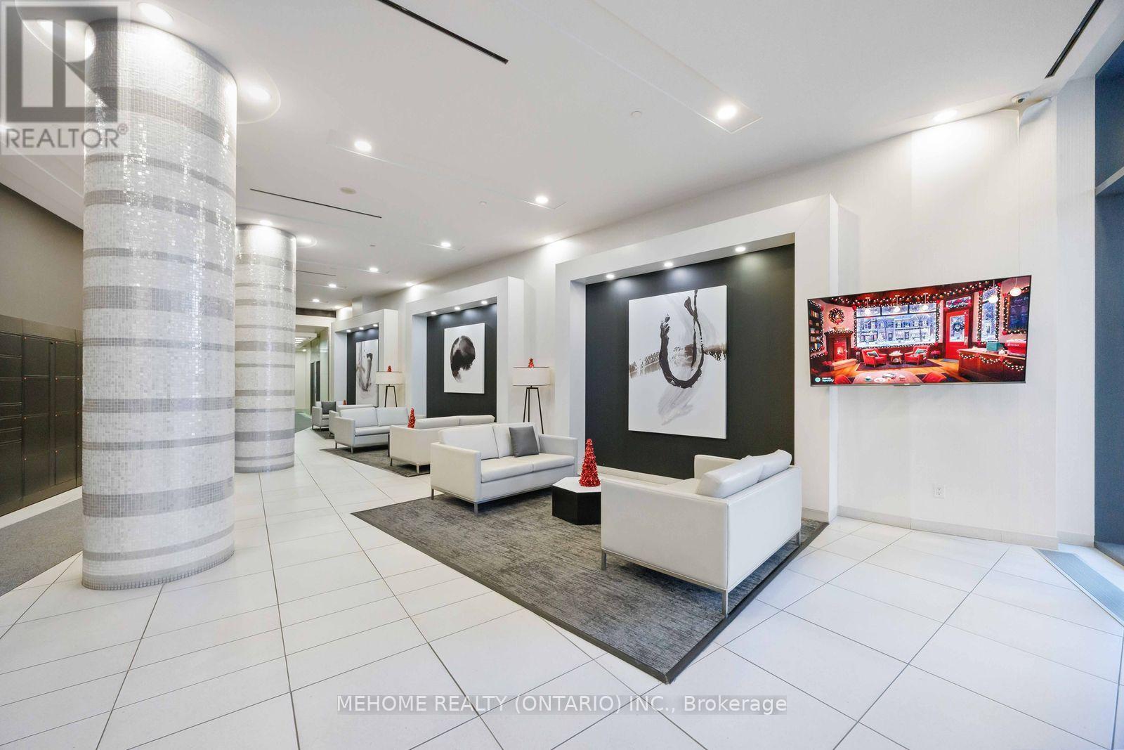 1015 - 51 East Liberty Street, Toronto, ON - Indoor Photo Showing Other Room