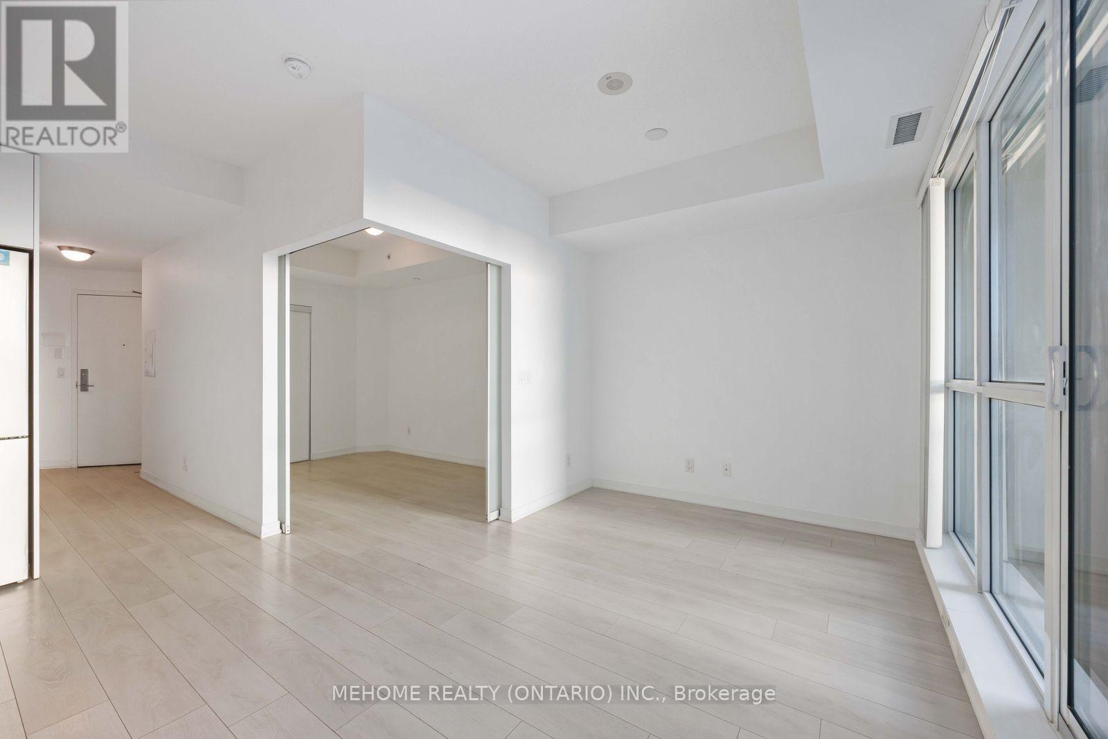 1015 - 51 East Liberty Street, Toronto, ON - Indoor Photo Showing Other Room