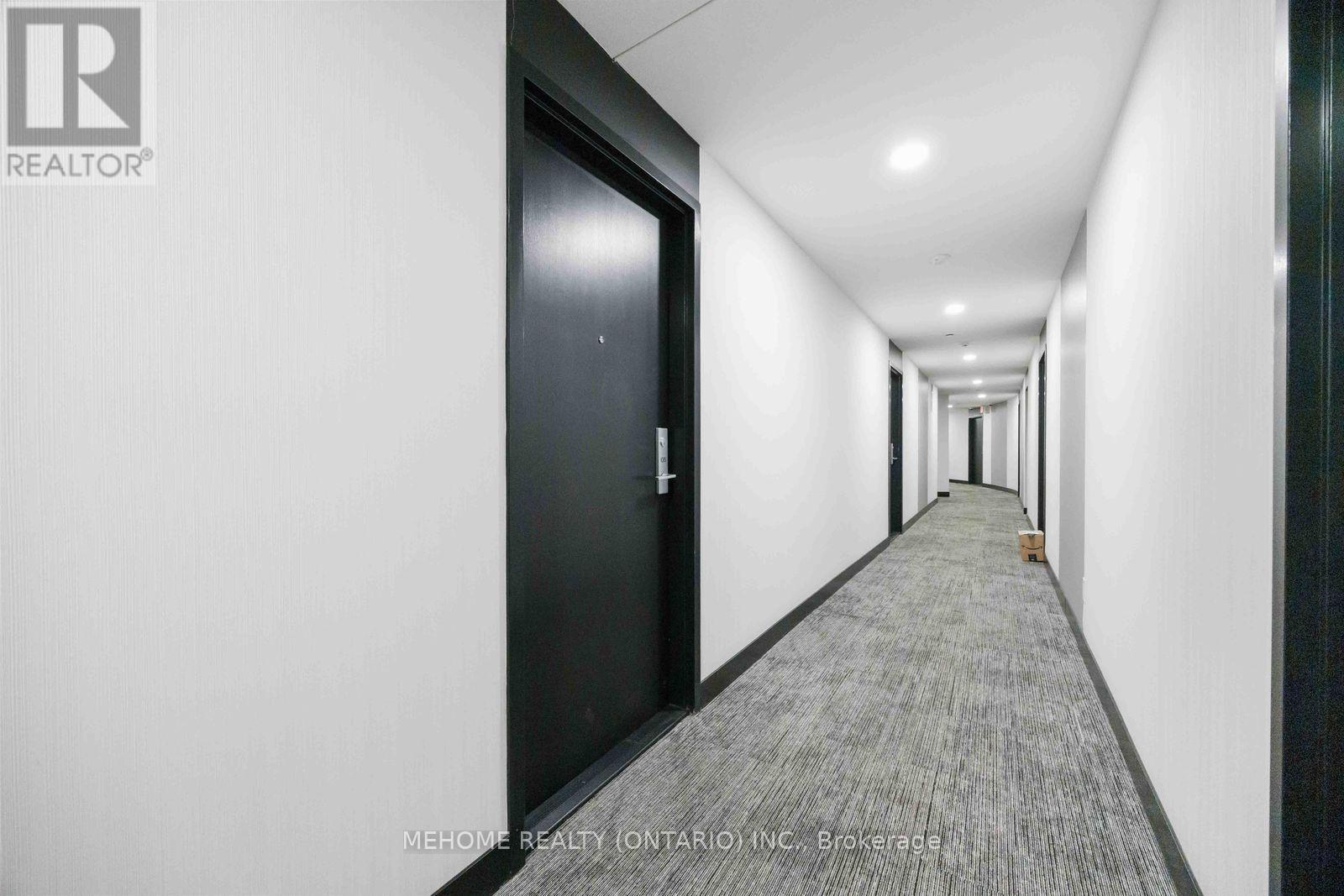 1015 - 51 East Liberty Street, Toronto, ON - Indoor Photo Showing Other Room