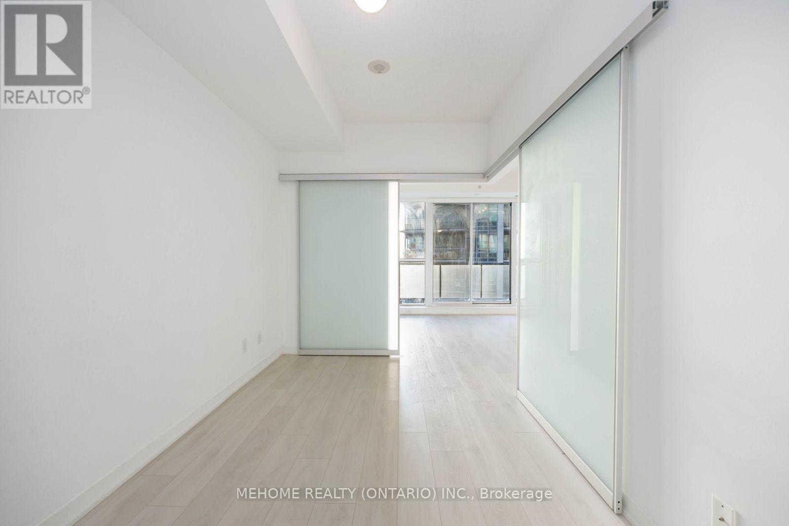 1015 - 51 East Liberty Street, Toronto, ON - Indoor Photo Showing Other Room