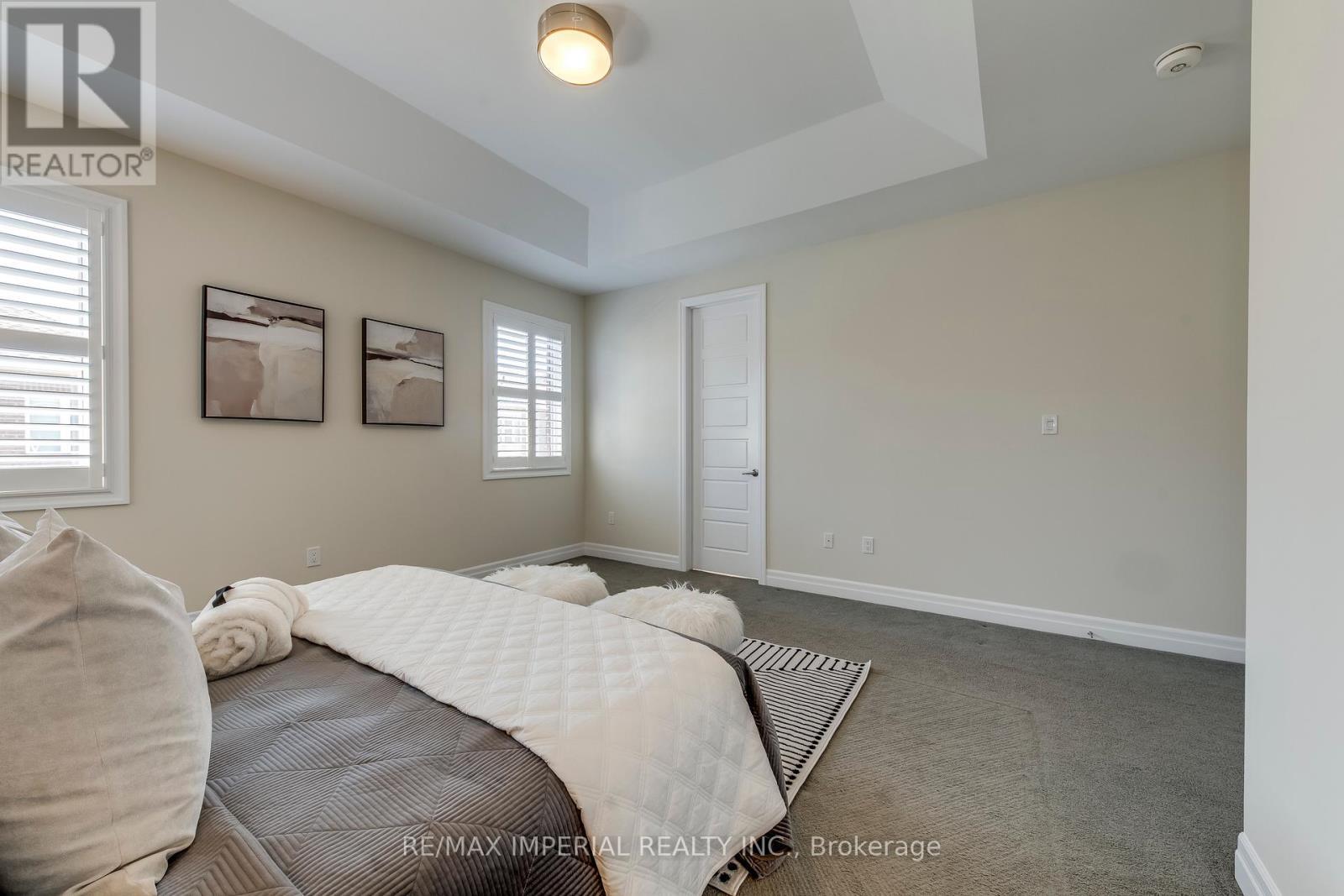 3263 Donald Mackay Street, Oakville, ON - Indoor Photo Showing Bedroom