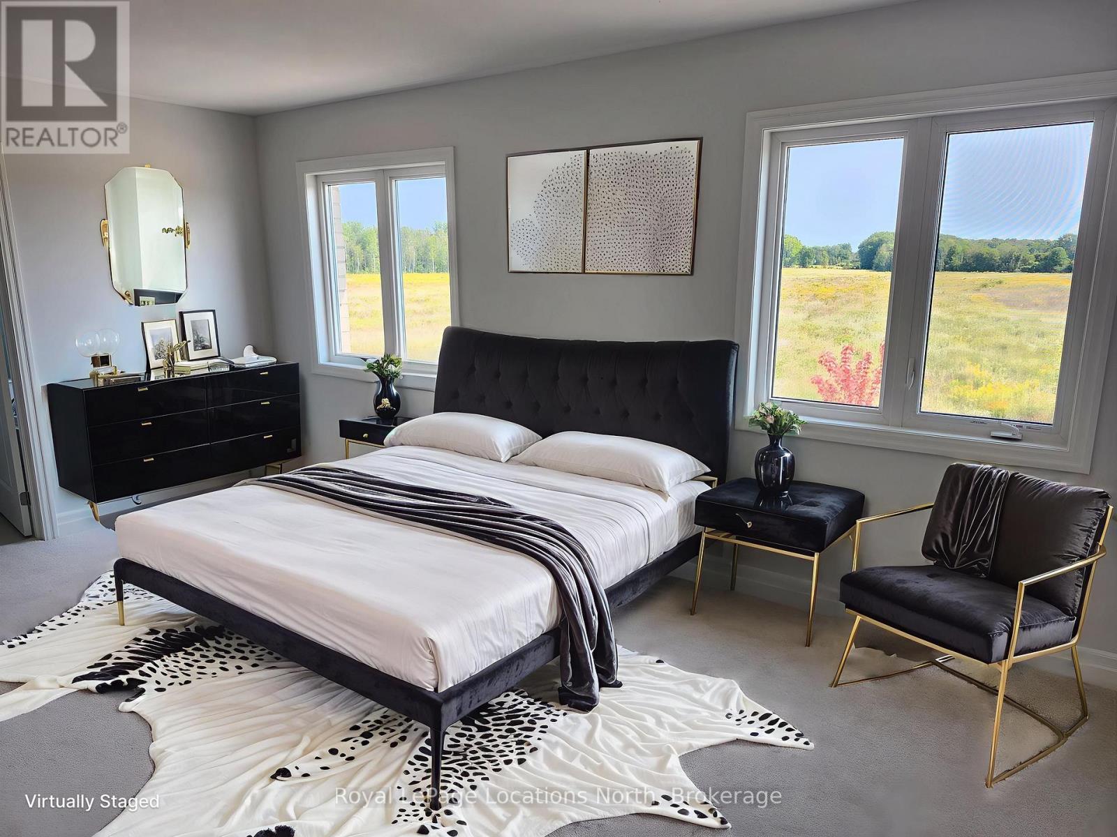 Primary bedroom - 158 Union Boulevard, Wasaga Beach, ON - Indoor Photo Showing Bedroom