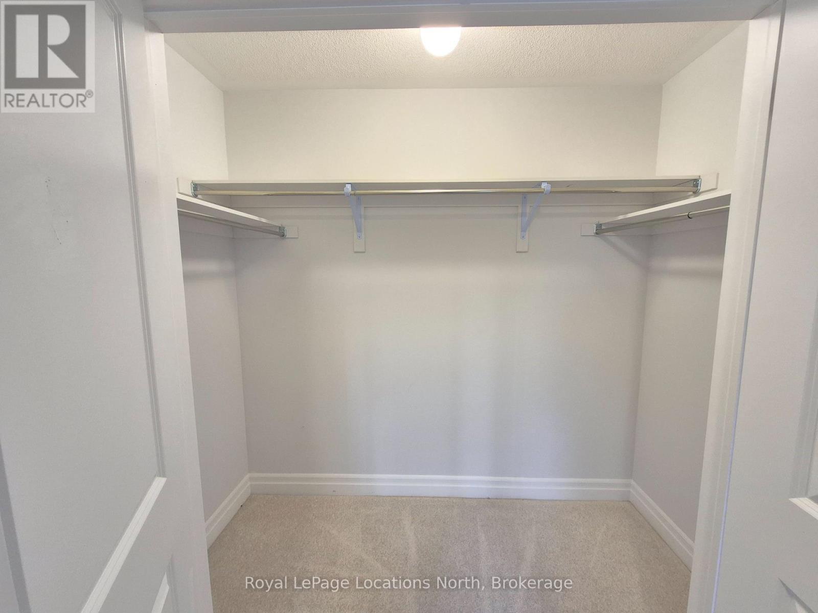 158 Union Boulevard, Wasaga Beach, ON - Indoor With Storage