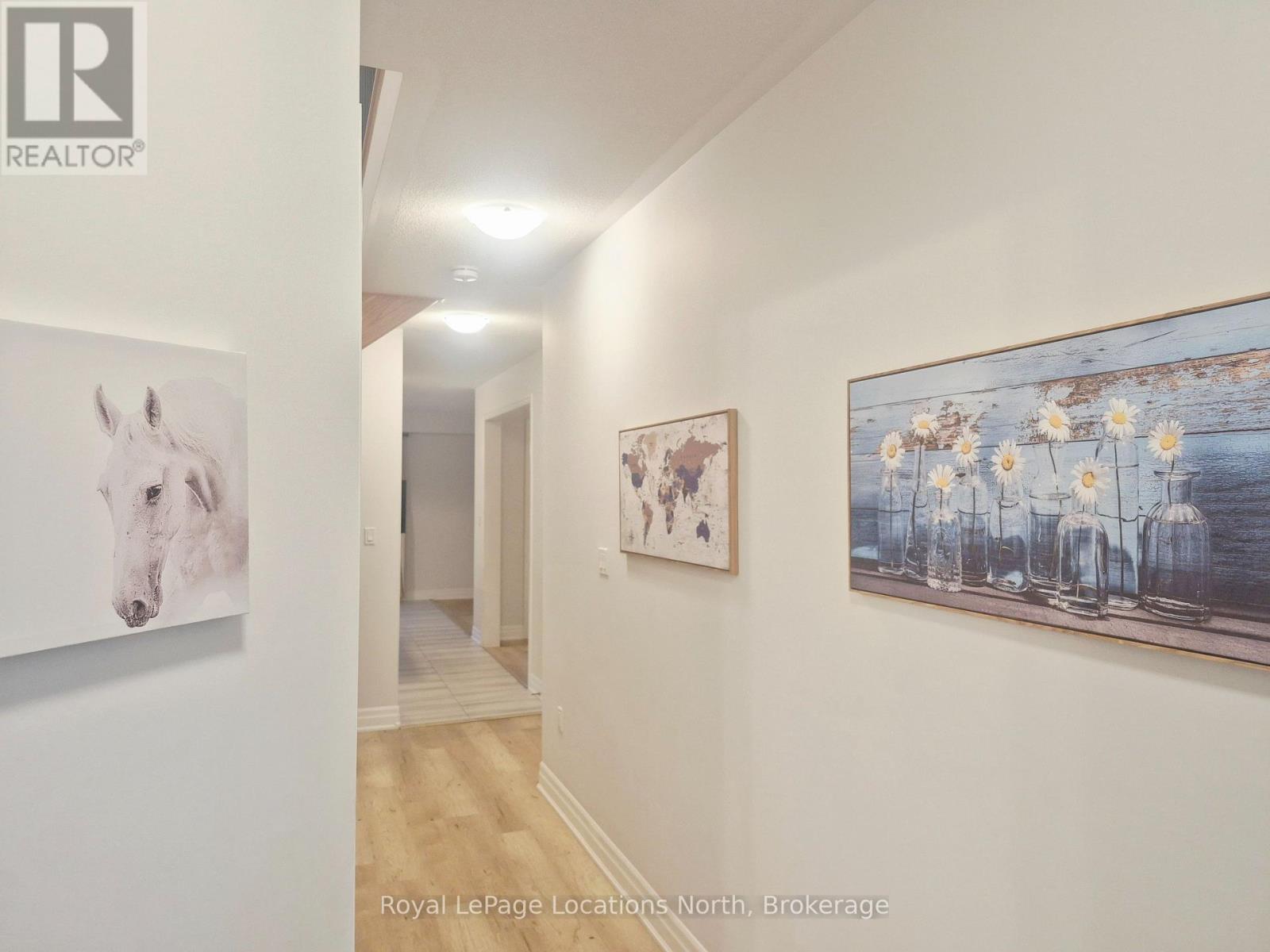 158 Union Boulevard, Wasaga Beach, ON - Indoor Photo Showing Other Room