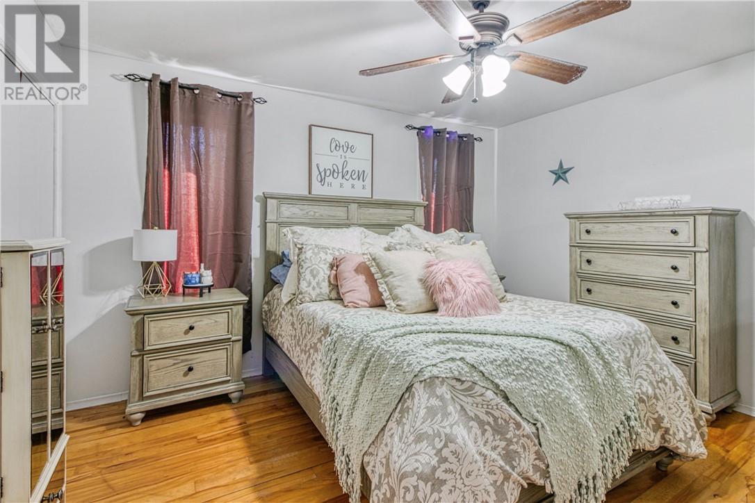 4742 Gabrielle Street, Hanmer, ON - Indoor Photo Showing Bedroom