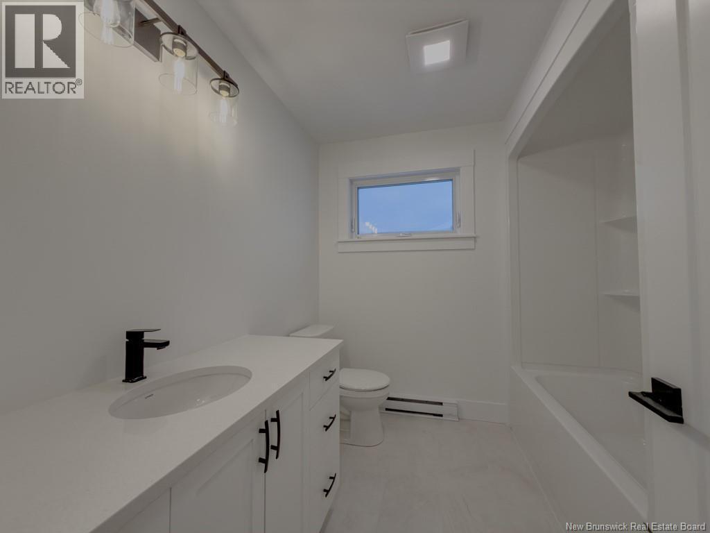 116 Squire Drive, Quispamsis, NB - Indoor Photo Showing Bathroom