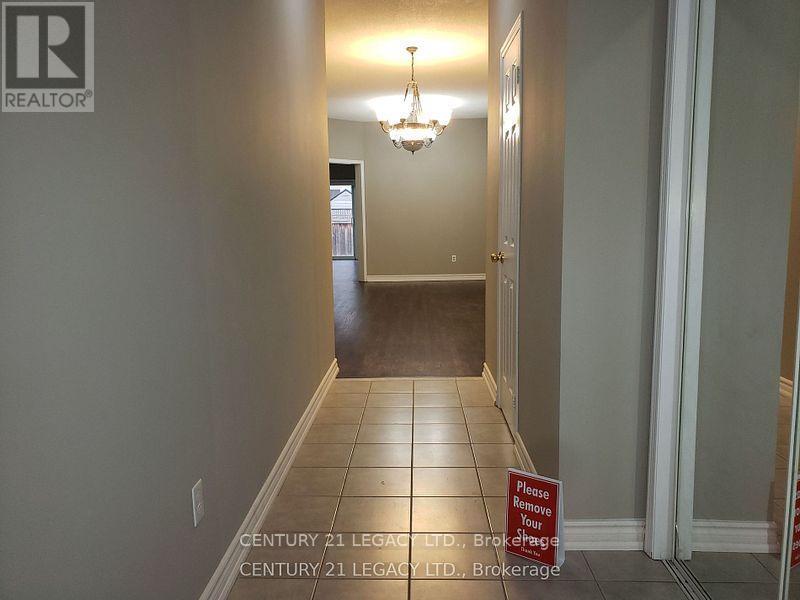 21 Kilrea Way, Brampton, ON - Indoor Photo Showing Other Room