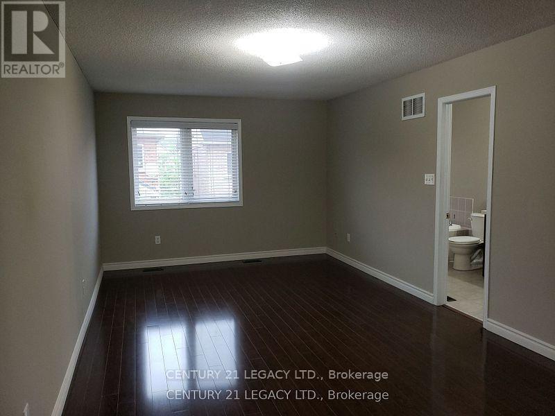 21 Kilrea Way, Brampton, ON - Indoor Photo Showing Other Room