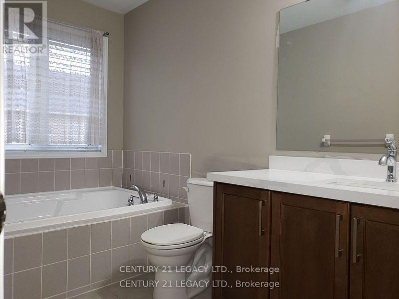 21 Kilrea Way, Brampton, ON - Indoor Photo Showing Bathroom