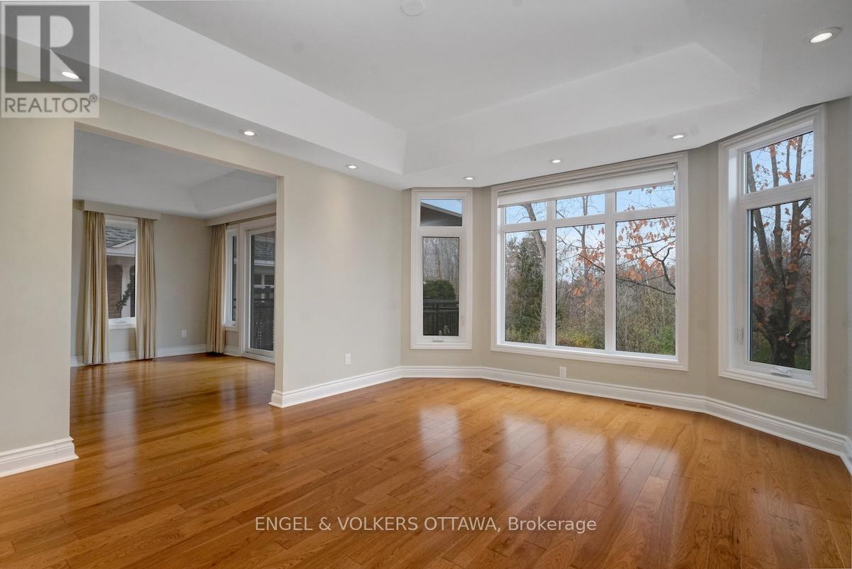 25 Bittern Court, Ottawa, ON - Indoor Photo Showing Other Room