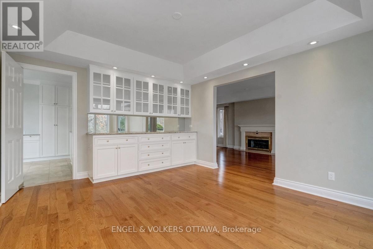 25 Bittern Court, Ottawa, ON - Indoor Photo Showing Other Room