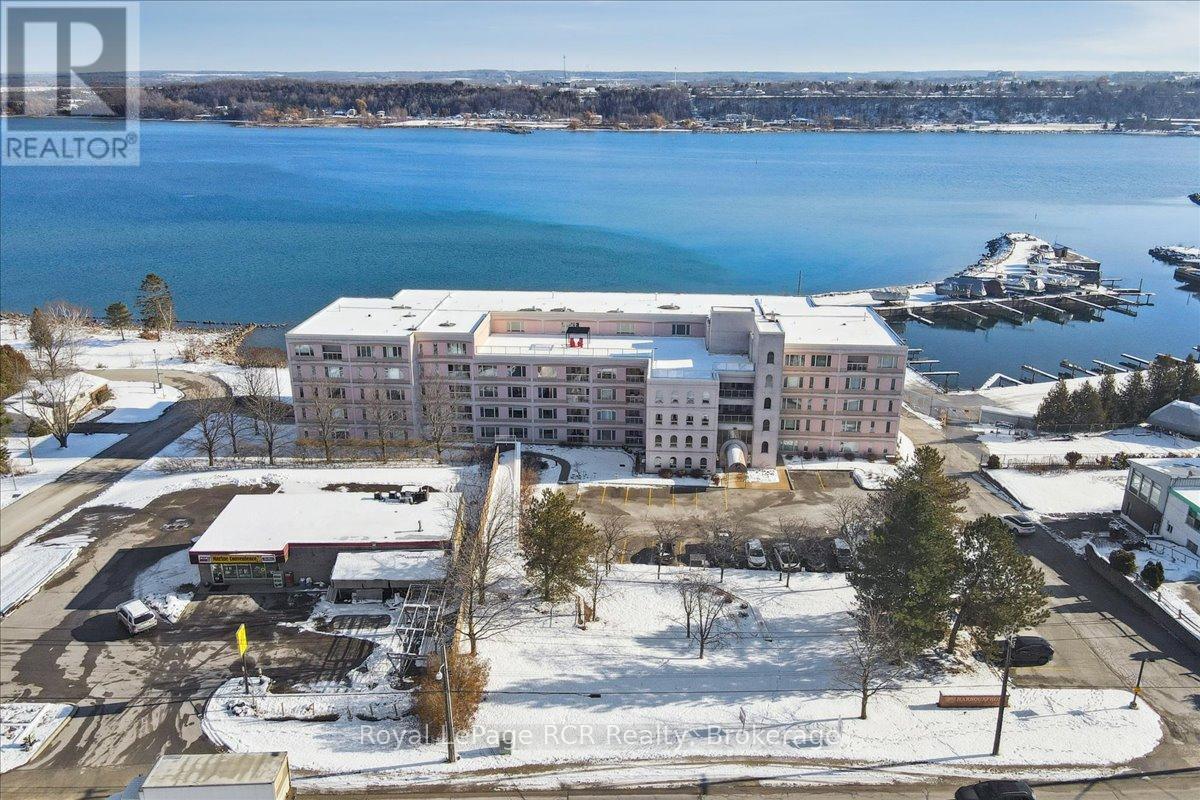 206 - 2555 3Rd Avenue W, Owen Sound, ON - Outdoor With Body Of Water With View