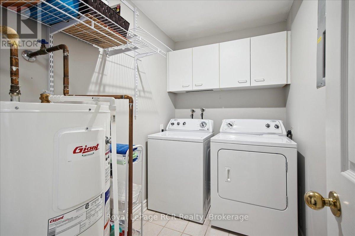 In-Suite Laundry - 206 - 2555 3Rd Avenue W, Owen Sound, ON - Indoor Photo Showing Laundry Room