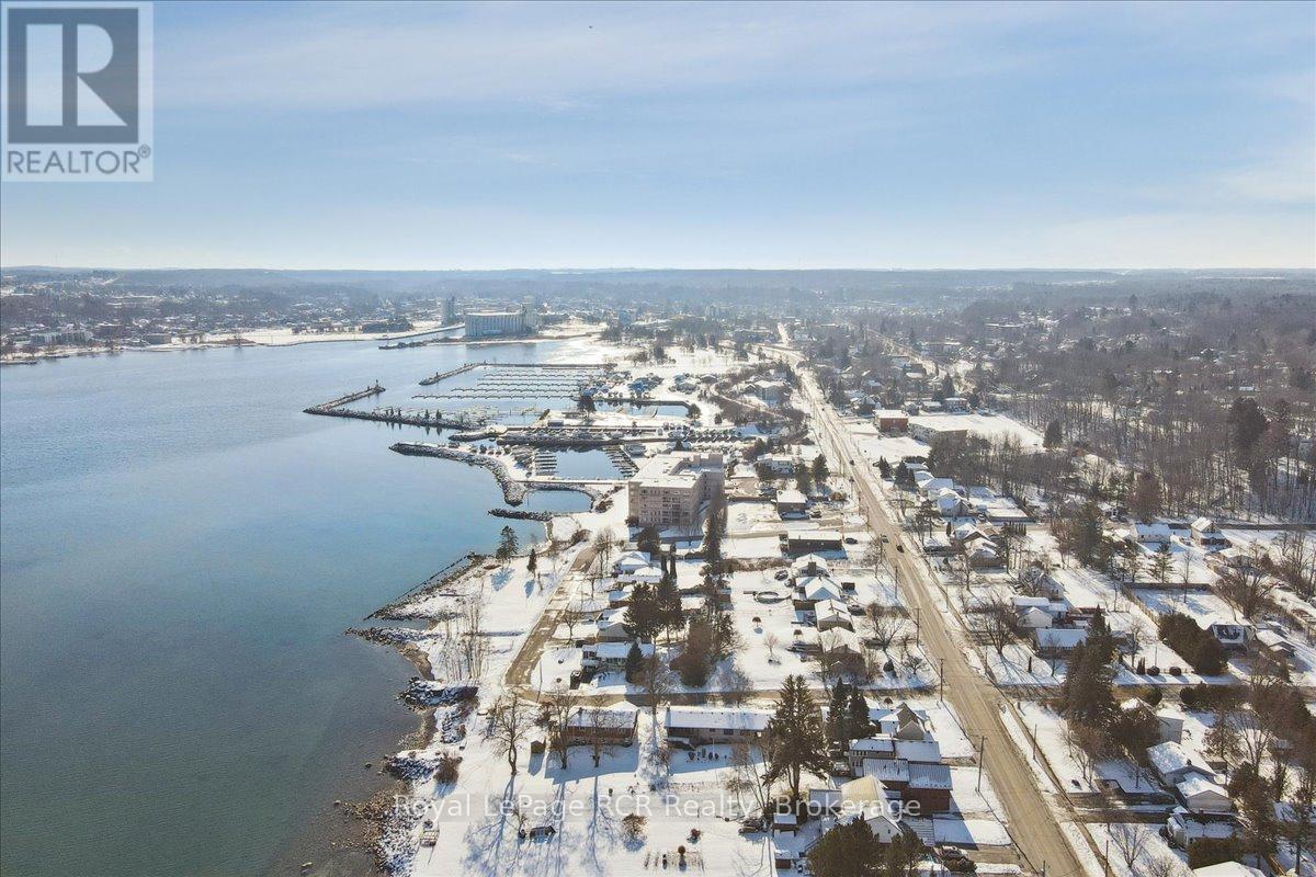 206 - 2555 3Rd Avenue W, Owen Sound, ON - Outdoor With Body Of Water With View