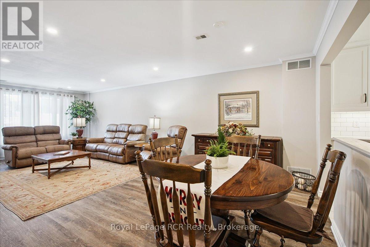 206 - 2555 3Rd Avenue W, Owen Sound, ON - Indoor Photo Showing Other Room