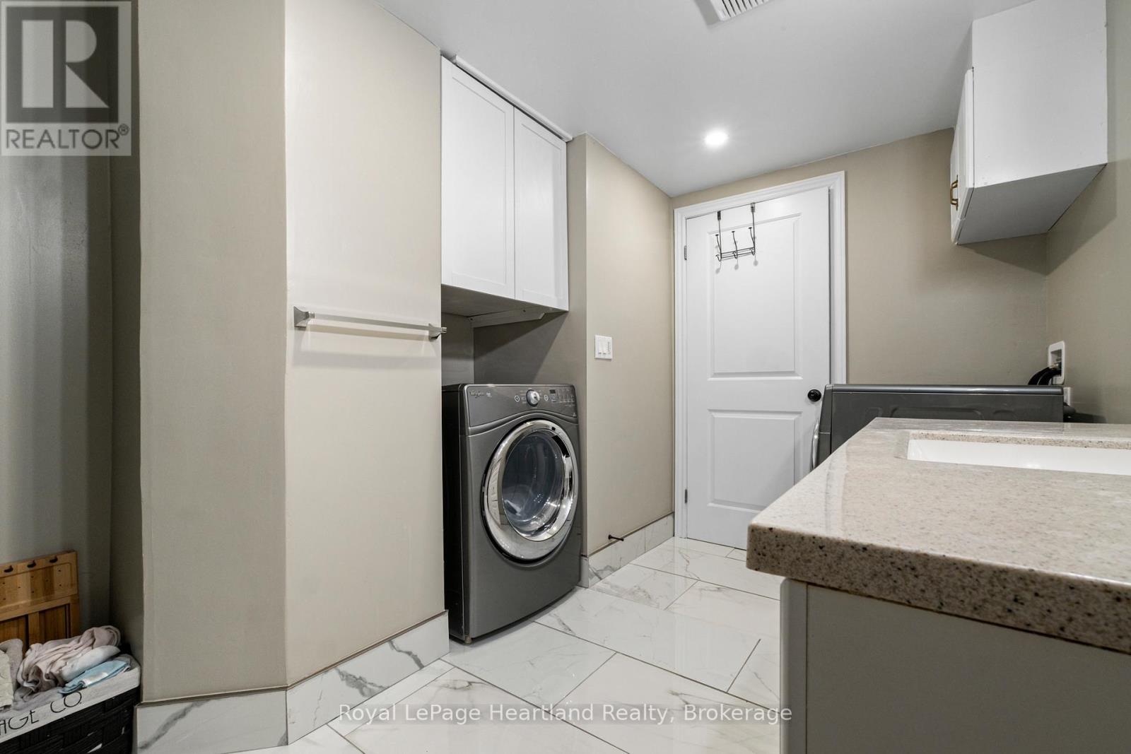 70399 Perth Road 164, South Huron (Usborne), ON - Indoor Photo Showing Laundry Room