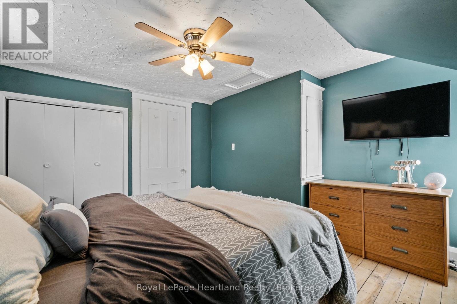 70399 Perth Road 164, South Huron (Usborne), ON - Indoor Photo Showing Bedroom
