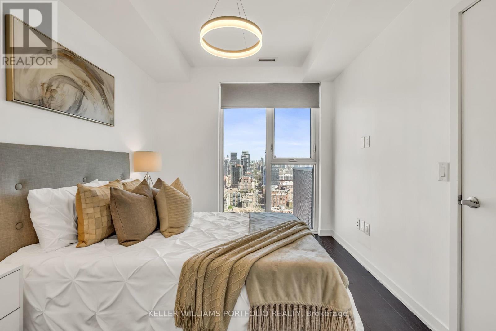 2810 - 20 Richardson Street, Toronto, ON - Indoor Photo Showing Bedroom