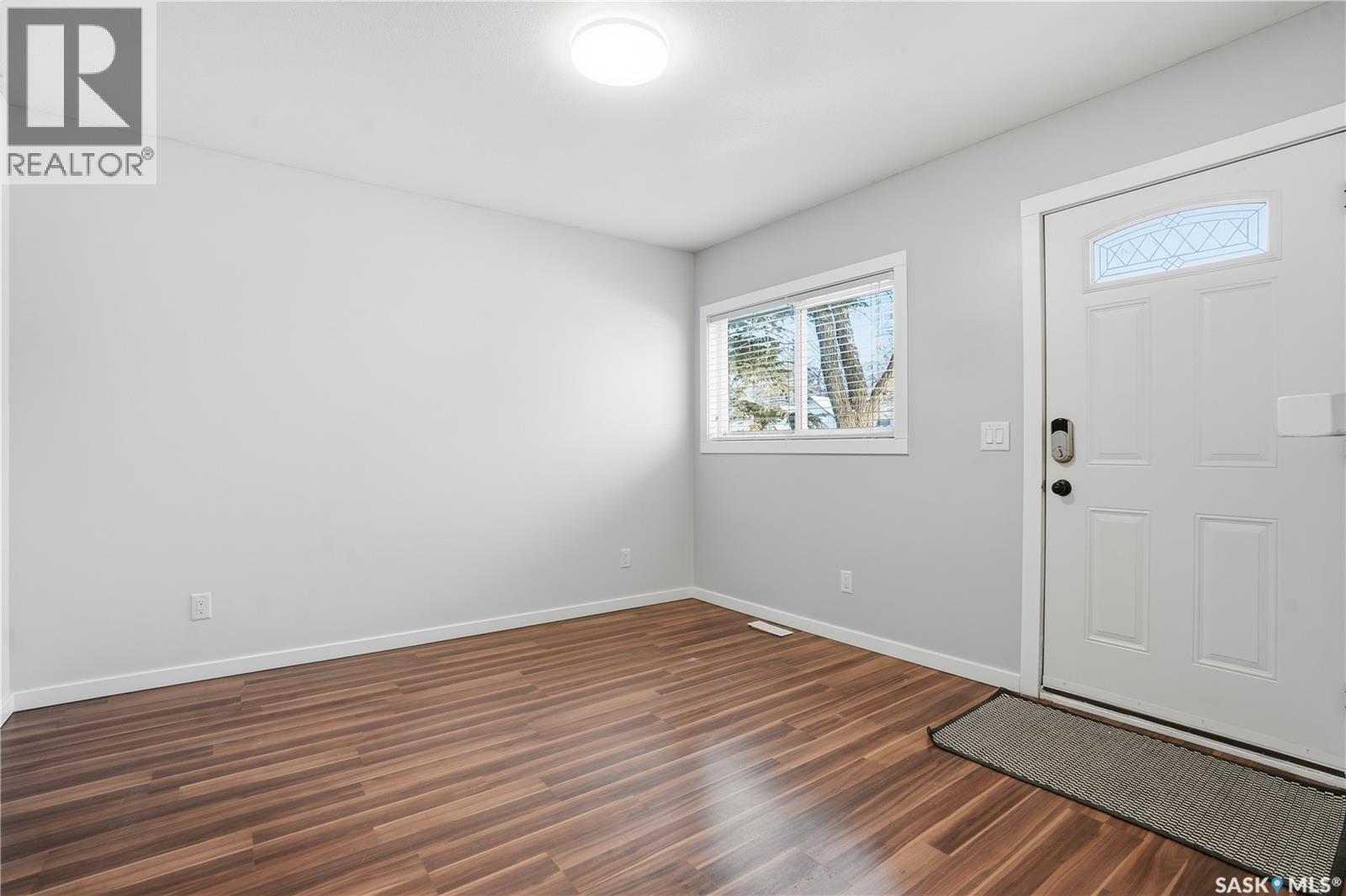 1056 Mctavish Street, Regina, SK - Indoor Photo Showing Other Room