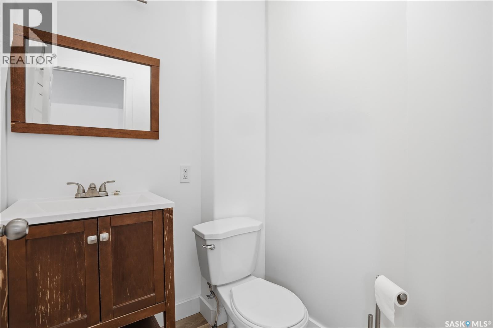 1056 Mctavish Street, Regina, SK - Indoor Photo Showing Bathroom