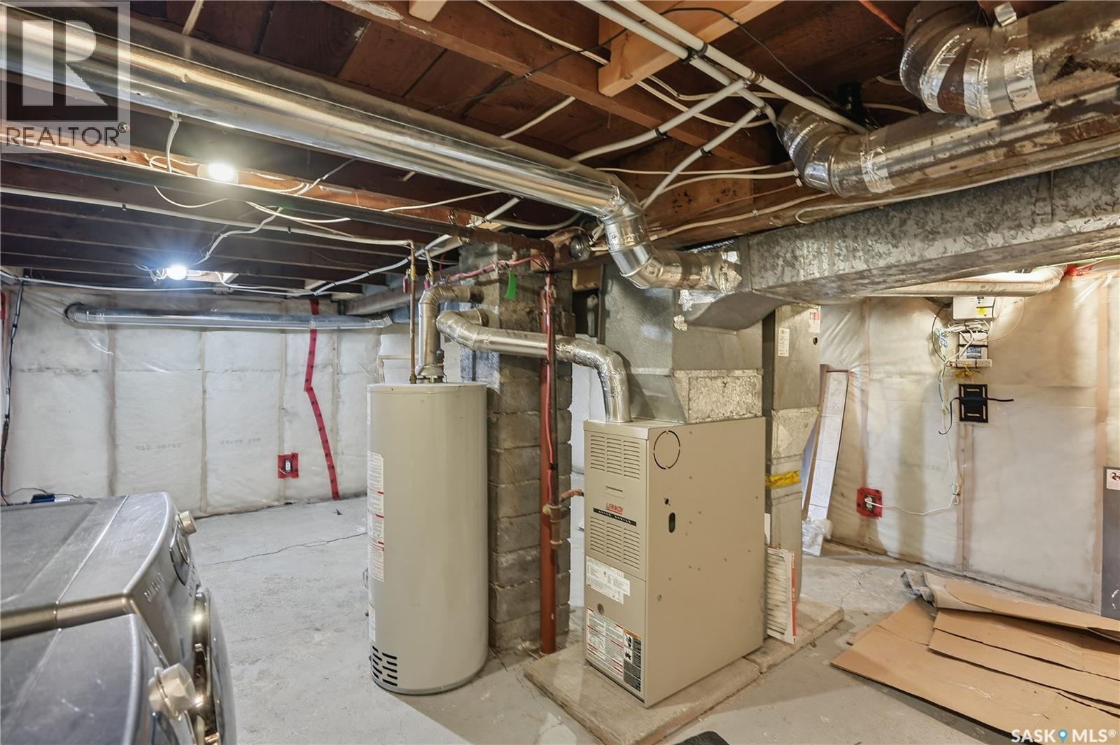 1056 Mctavish Street, Regina, SK - Indoor Photo Showing Basement