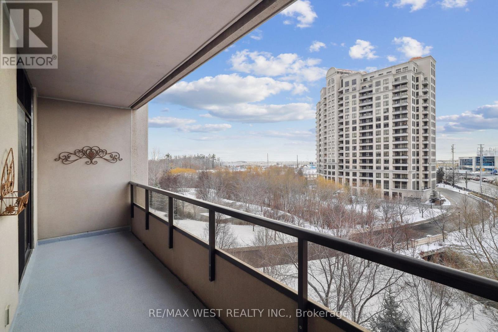 407 - 9235 Jane Street, Vaughan, ON - Outdoor With Balcony With View With Exterior