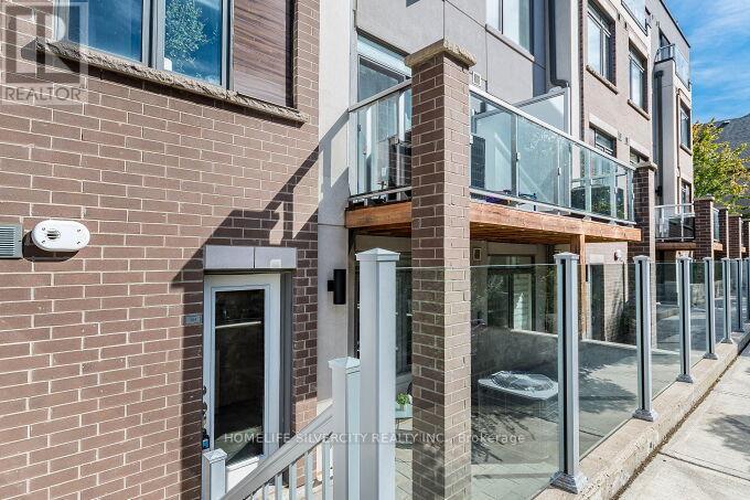 104 - 3058 Sixth Line, Oakville, ON - Outdoor With Exterior