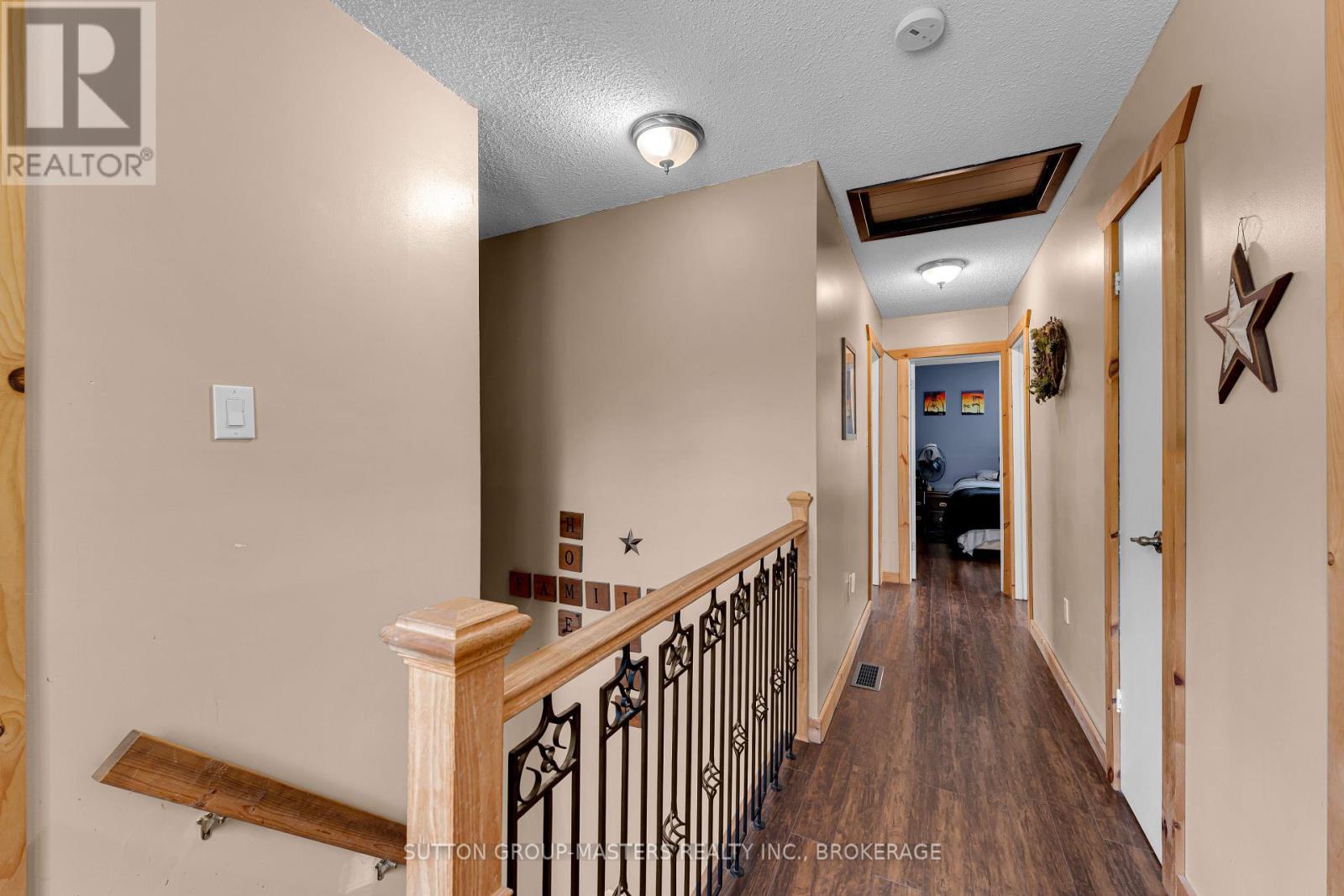 2382 Sands Road, Frontenac (Frontenac South), ON - Indoor Photo Showing Other Room