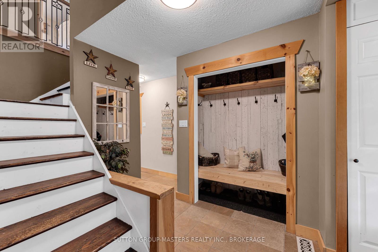 2382 Sands Road, Frontenac (Frontenac South), ON - Indoor Photo Showing Other Room