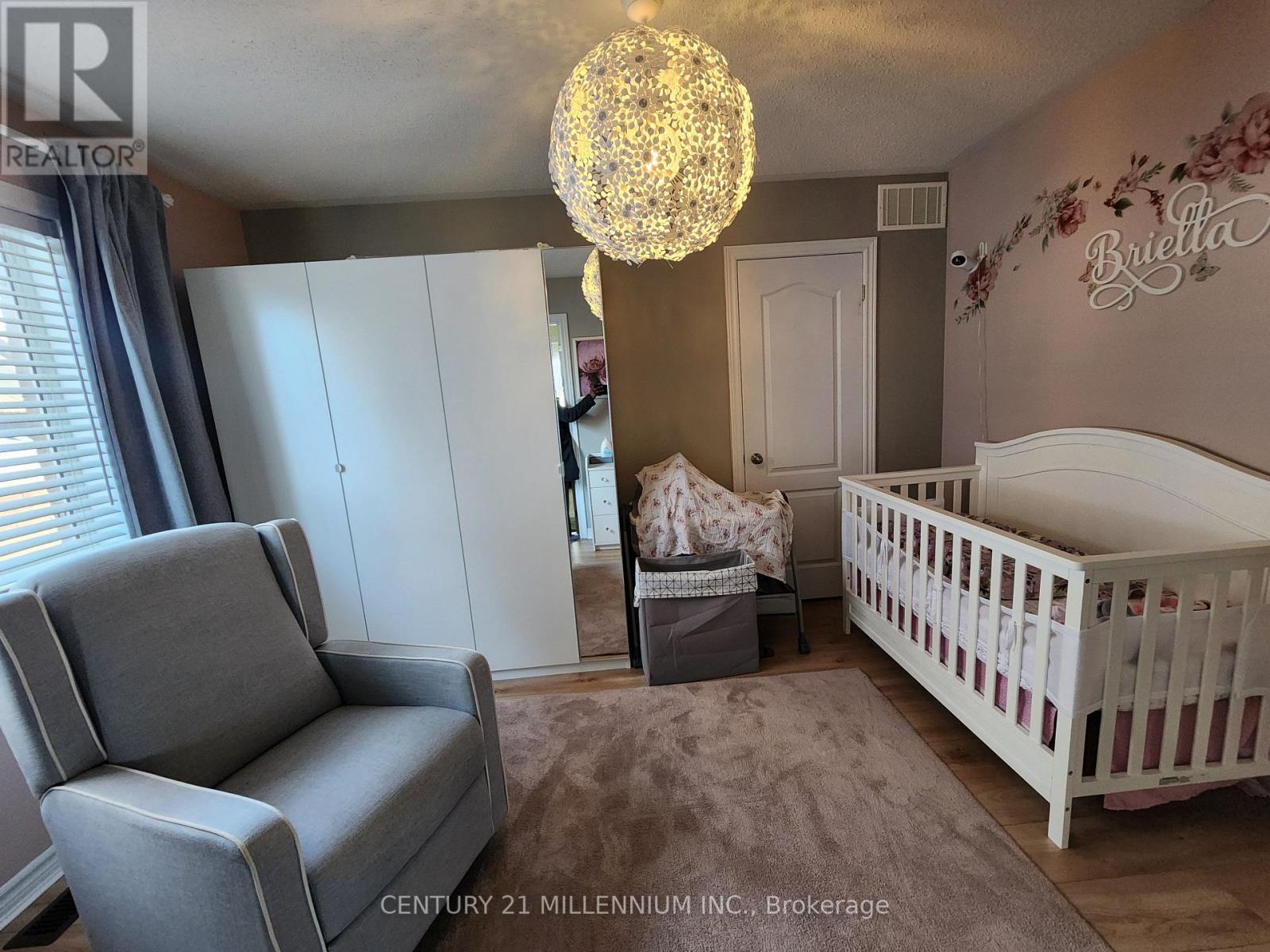 3rd Bedroom - 524 Davis Drive, Shelburne, ON - Indoor Photo Showing Bedroom