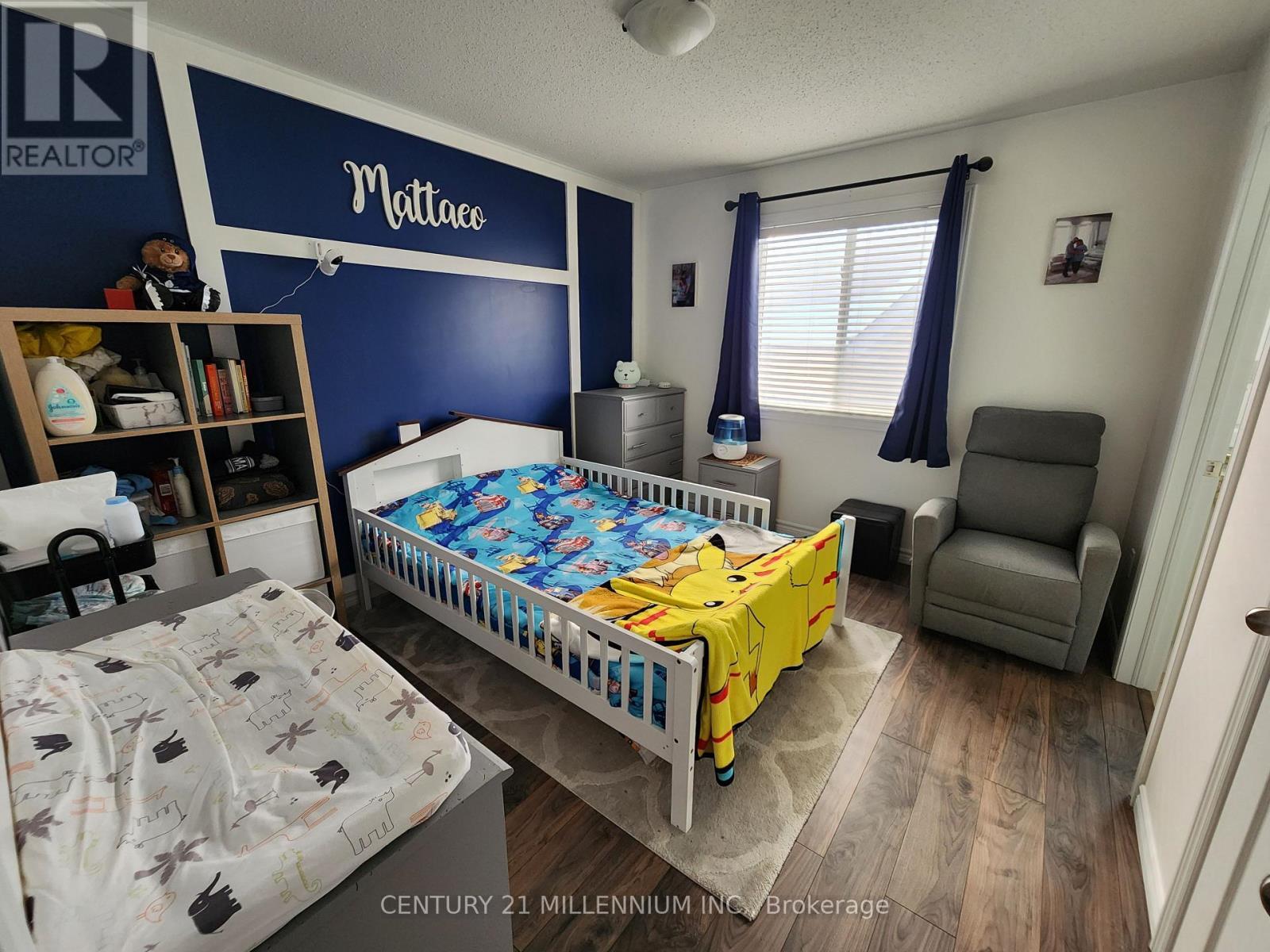 4th Bedroom with Semi Ensuite - 524 Davis Drive, Shelburne, ON - Indoor Photo Showing Bedroom