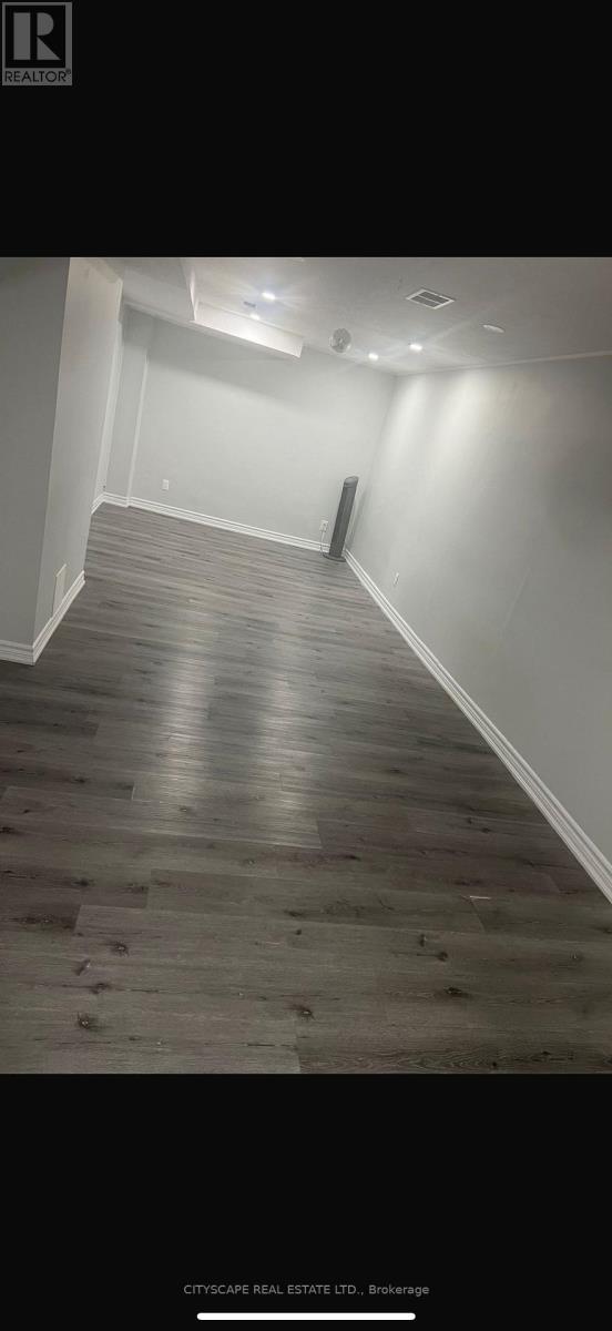 139 Ecclestone Drive, Brampton, ON - Photo Showing Other Room