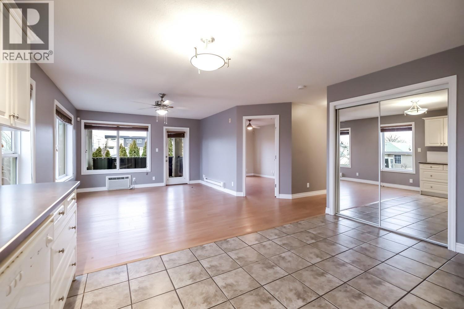 764 Government Street Unit# 101, Penticton, BC - Indoor Photo Showing Living Room