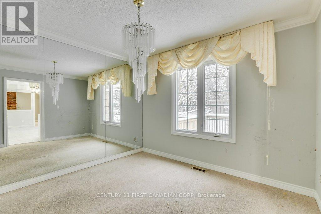 14 Donnybrook Road, London North (North B), ON - Indoor Photo Showing Other Room