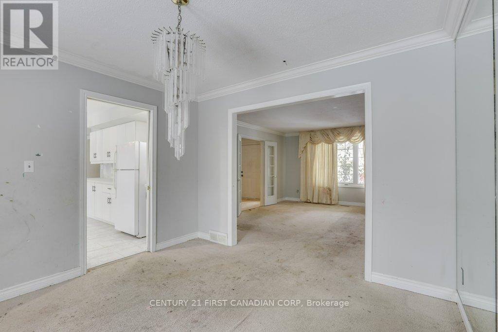 14 Donnybrook Road, London North (North B), ON - Indoor Photo Showing Other Room