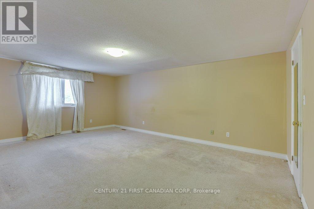 14 Donnybrook Road, London North (North B), ON - Indoor Photo Showing Other Room