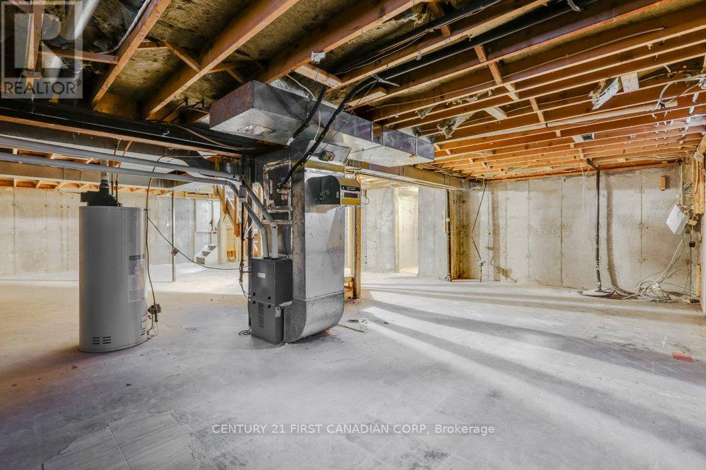 14 Donnybrook Road, London North (North B), ON - Indoor Photo Showing Basement
