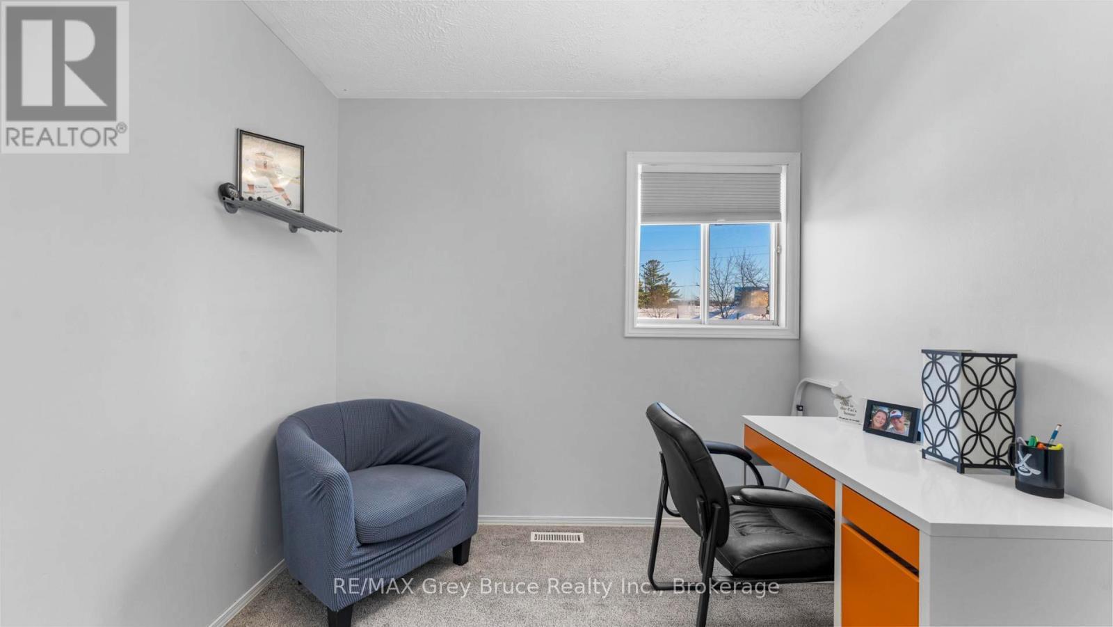 1666 3Rd Avenue W, Owen Sound, ON - Indoor Photo Showing Office