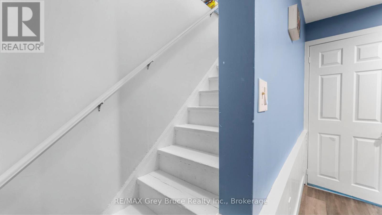 1666 3Rd Avenue W, Owen Sound, ON - Indoor Photo Showing Other Room