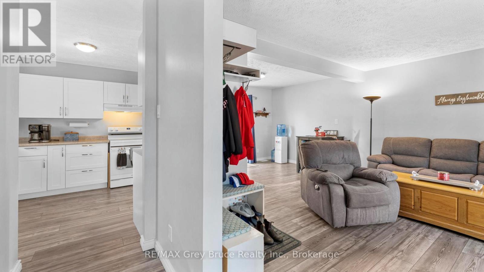 1666 3Rd Avenue W, Owen Sound, ON - Indoor