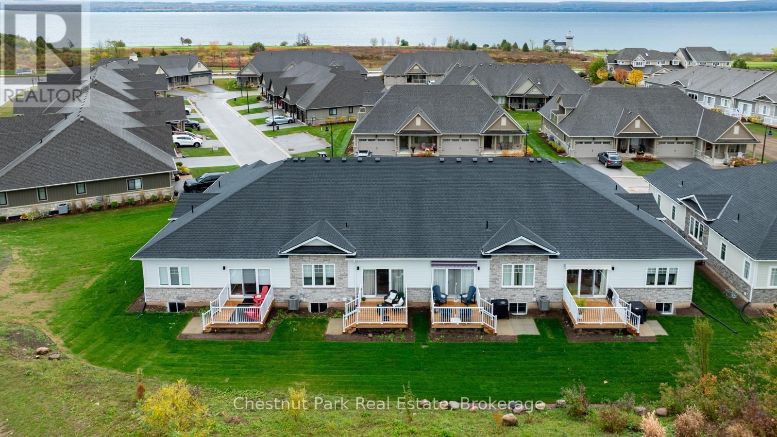 161 Hawthorn Crescent, Georgian Bluffs, ON - Outdoor With Body Of Water