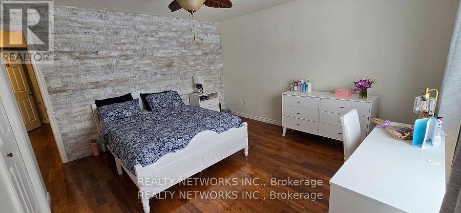 127 Jv Bonhomme Boulevard, Timmins (Tnw - Vic Heights), ON - Indoor Photo Showing Bedroom