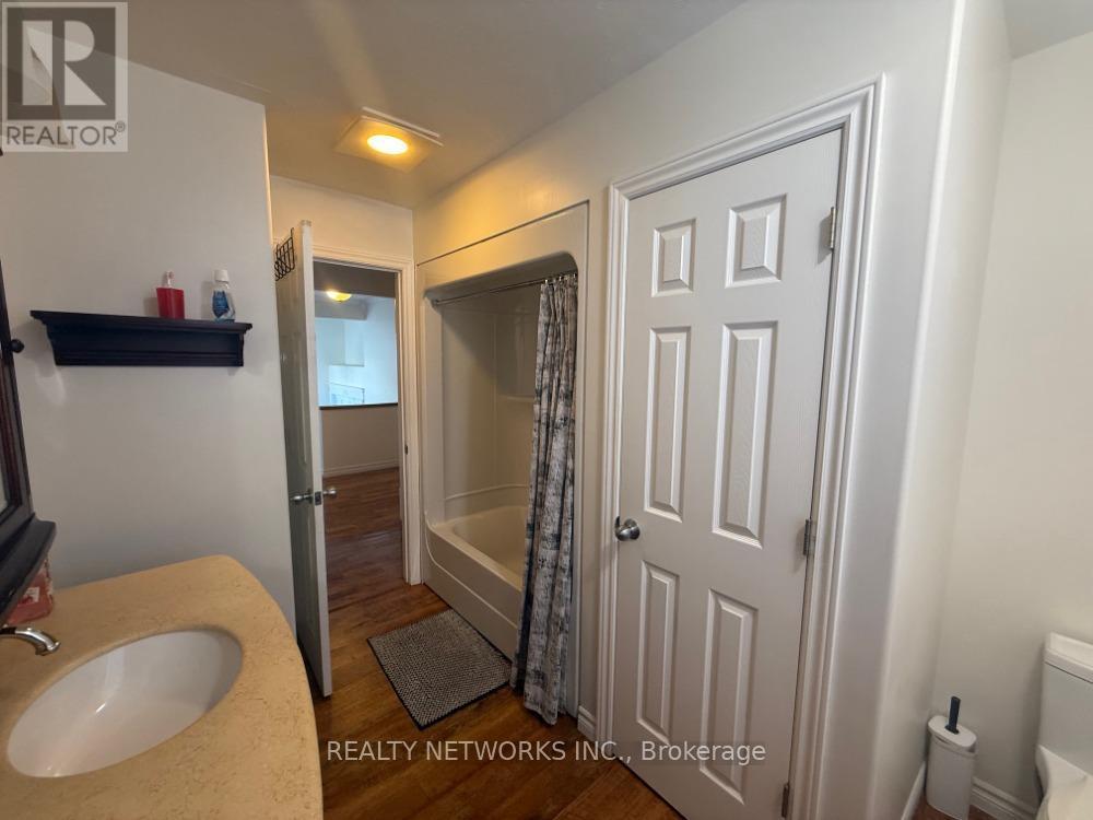 127 Jv Bonhomme Boulevard, Timmins (Tnw - Vic Heights), ON - Indoor Photo Showing Bathroom