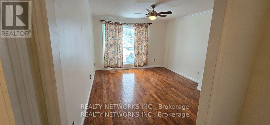 127 Jv Bonhomme Boulevard, Timmins (Tnw - Vic Heights), ON - Indoor Photo Showing Other Room