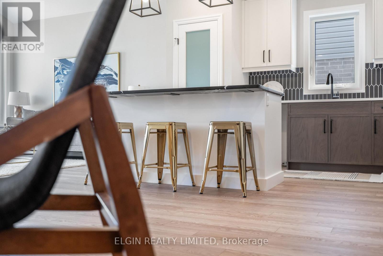 9 Dunning Way, St. Thomas, ON - Indoor