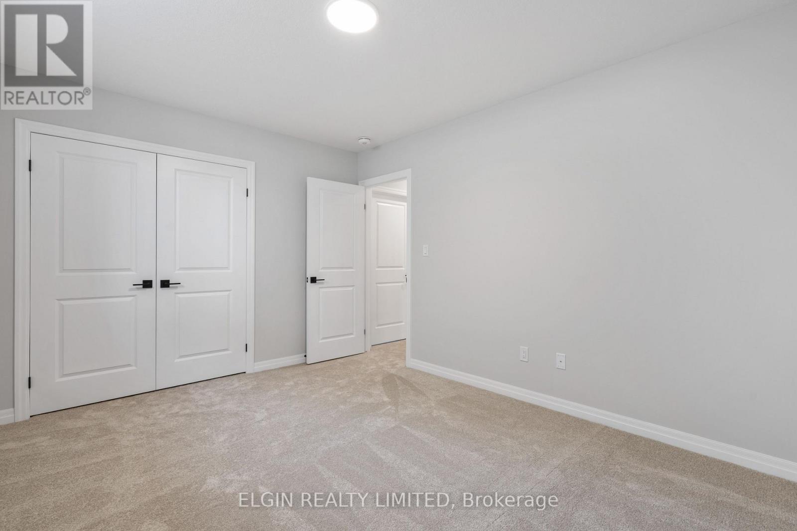 9 Dunning Way, St. Thomas, ON - Indoor Photo Showing Other Room