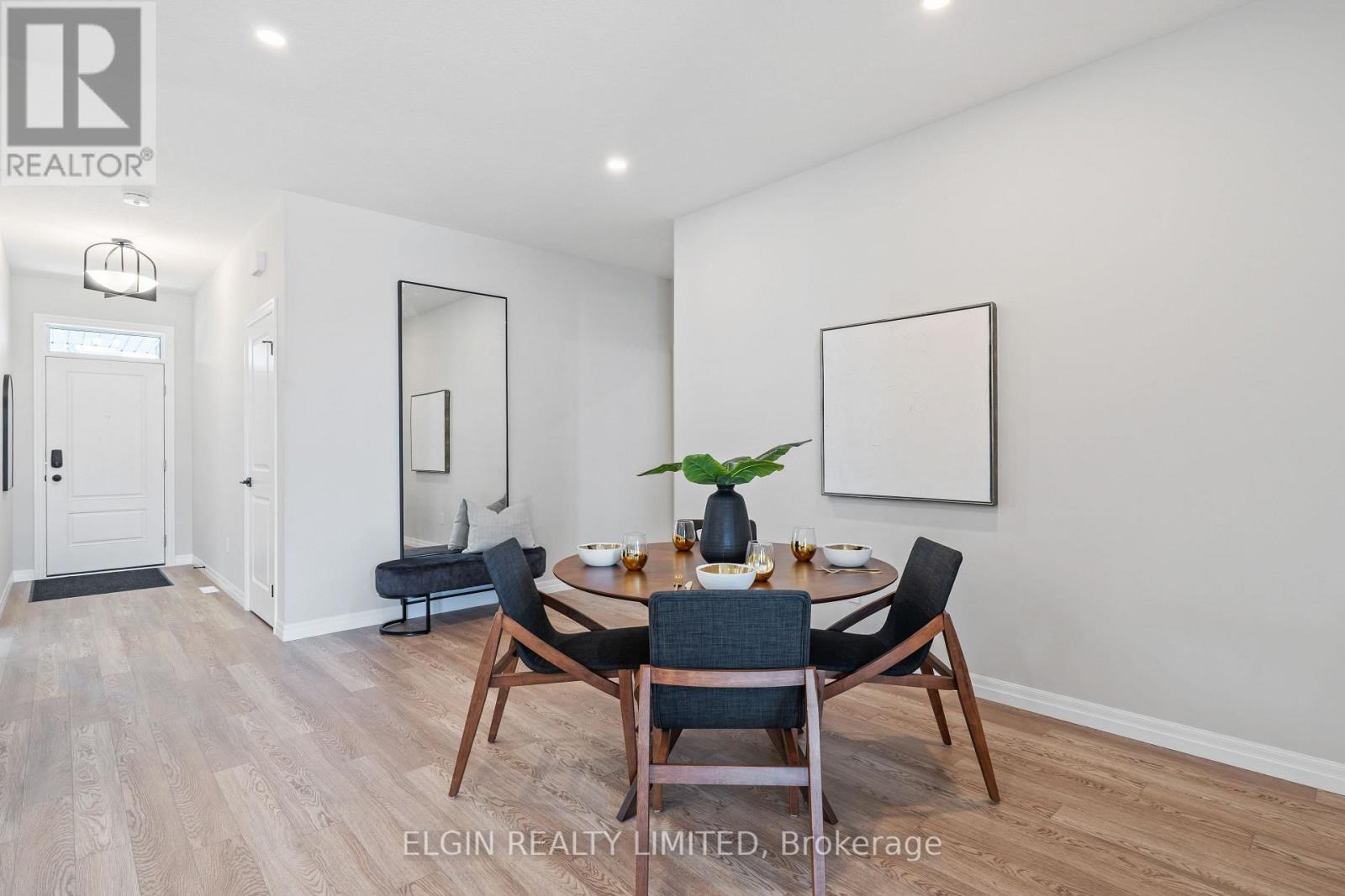 9 Dunning Way, St. Thomas, ON - Indoor