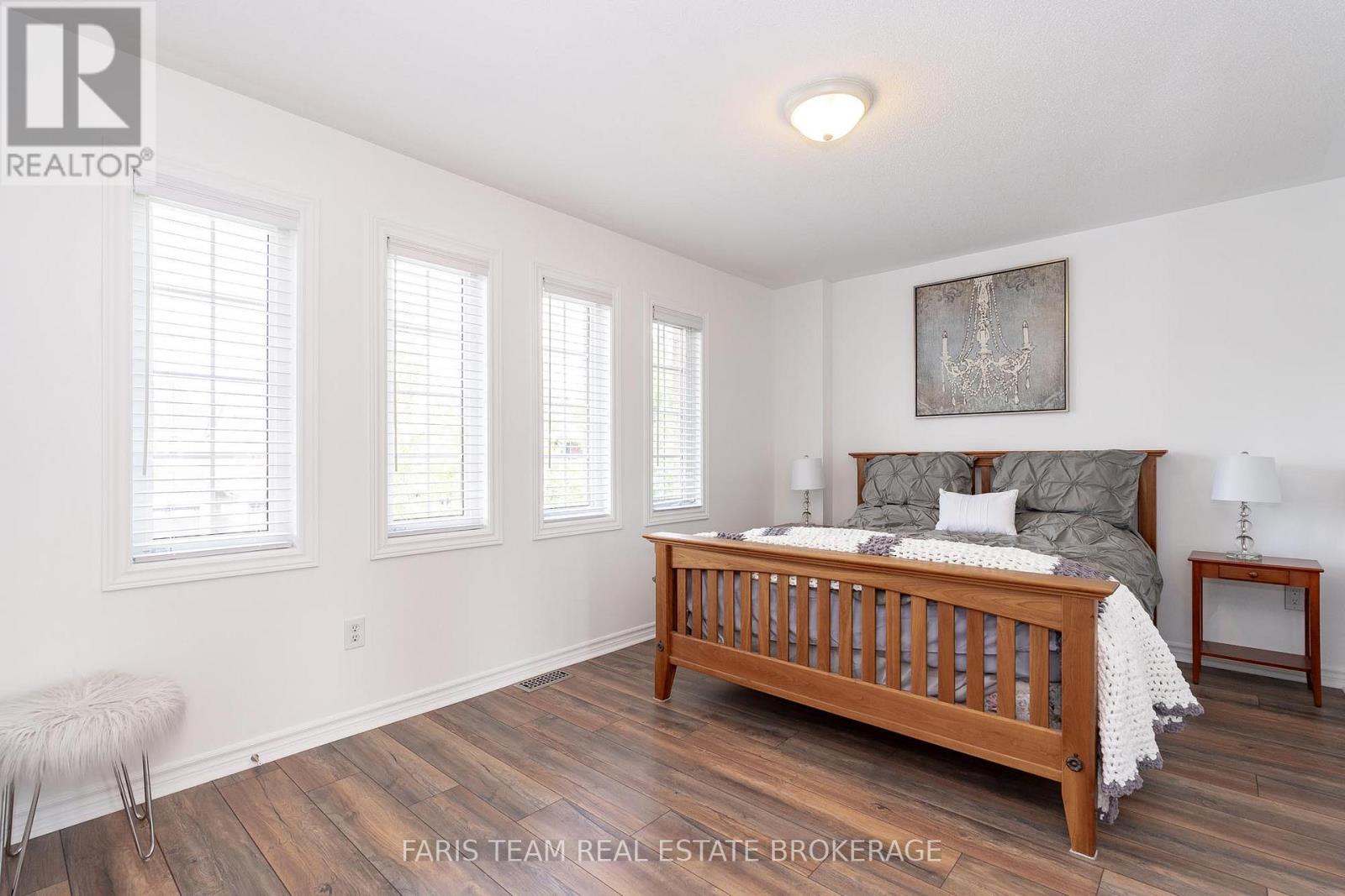 3 Saxon Road, Barrie, ON - Indoor Photo Showing Bedroom