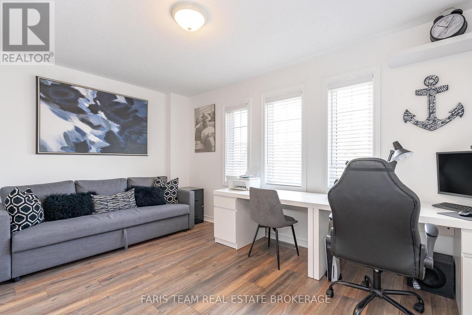 3 Saxon Road, Barrie, ON - Indoor Photo Showing Office